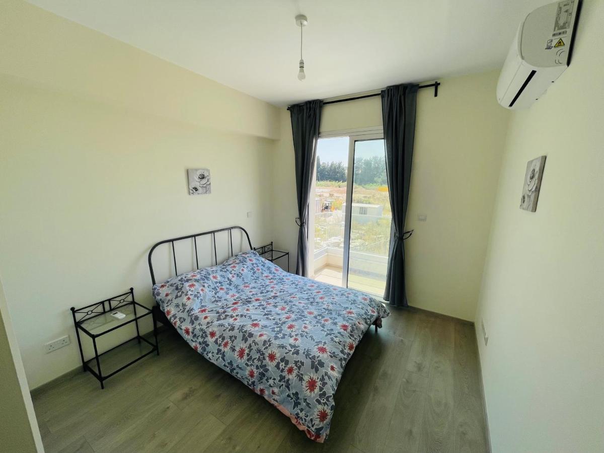 City Center Cozy Apt Paphos Exteriör bild